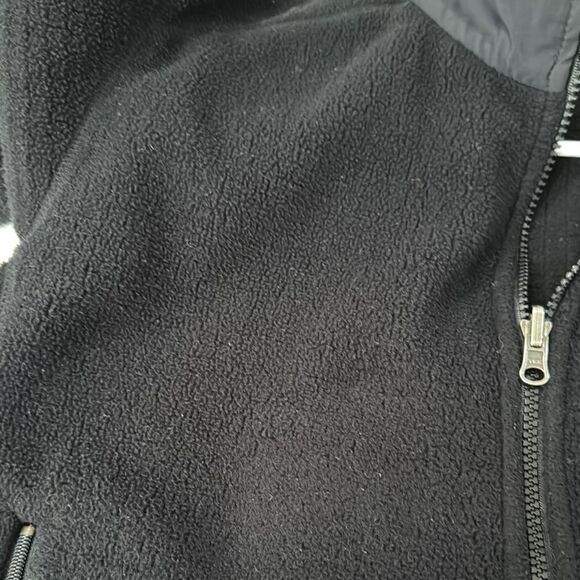 Patagonia Black Performance Jacket Versatile Athletic Design Size L - Picture 12 of 12